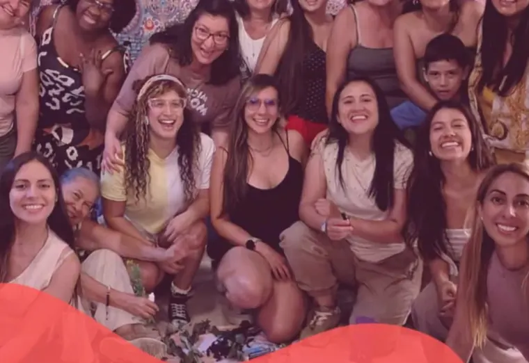 Taller de bienestar y descarga emocional con mujeres de la comunidad